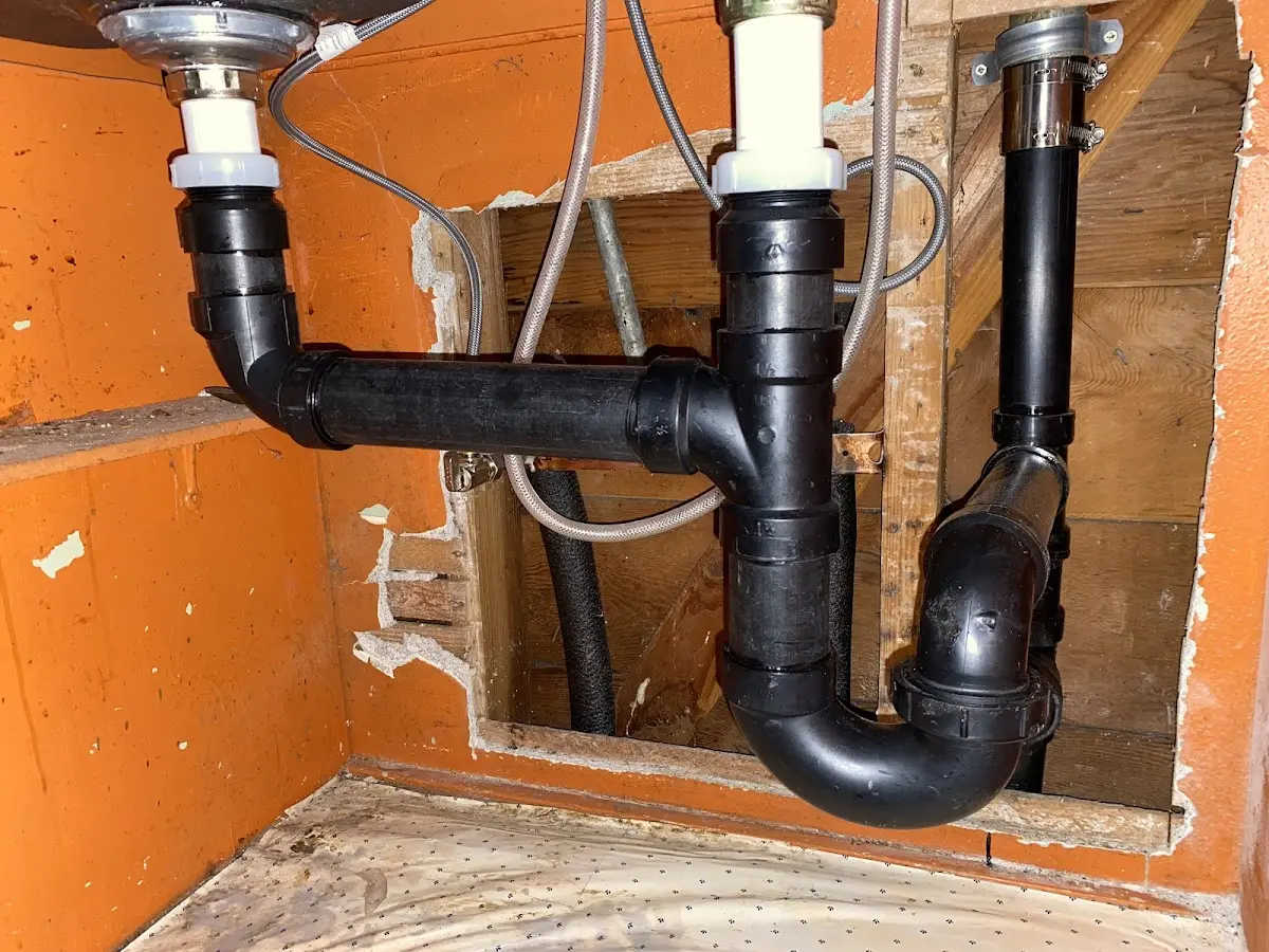 Professional Pipe Bursting equipment and tools on the job in Winter Beach